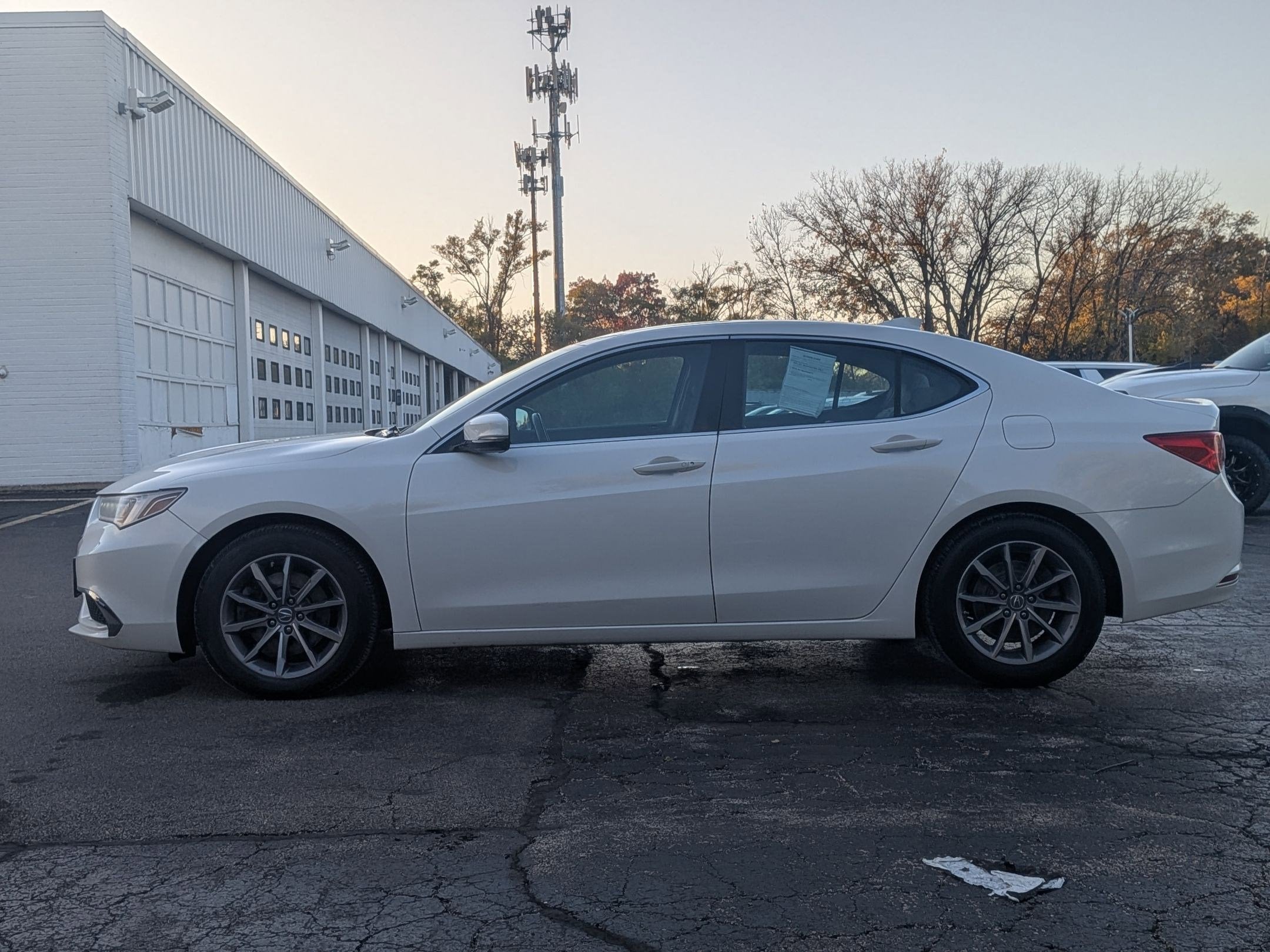 2018 Acura TLX 2.4L (DCT)