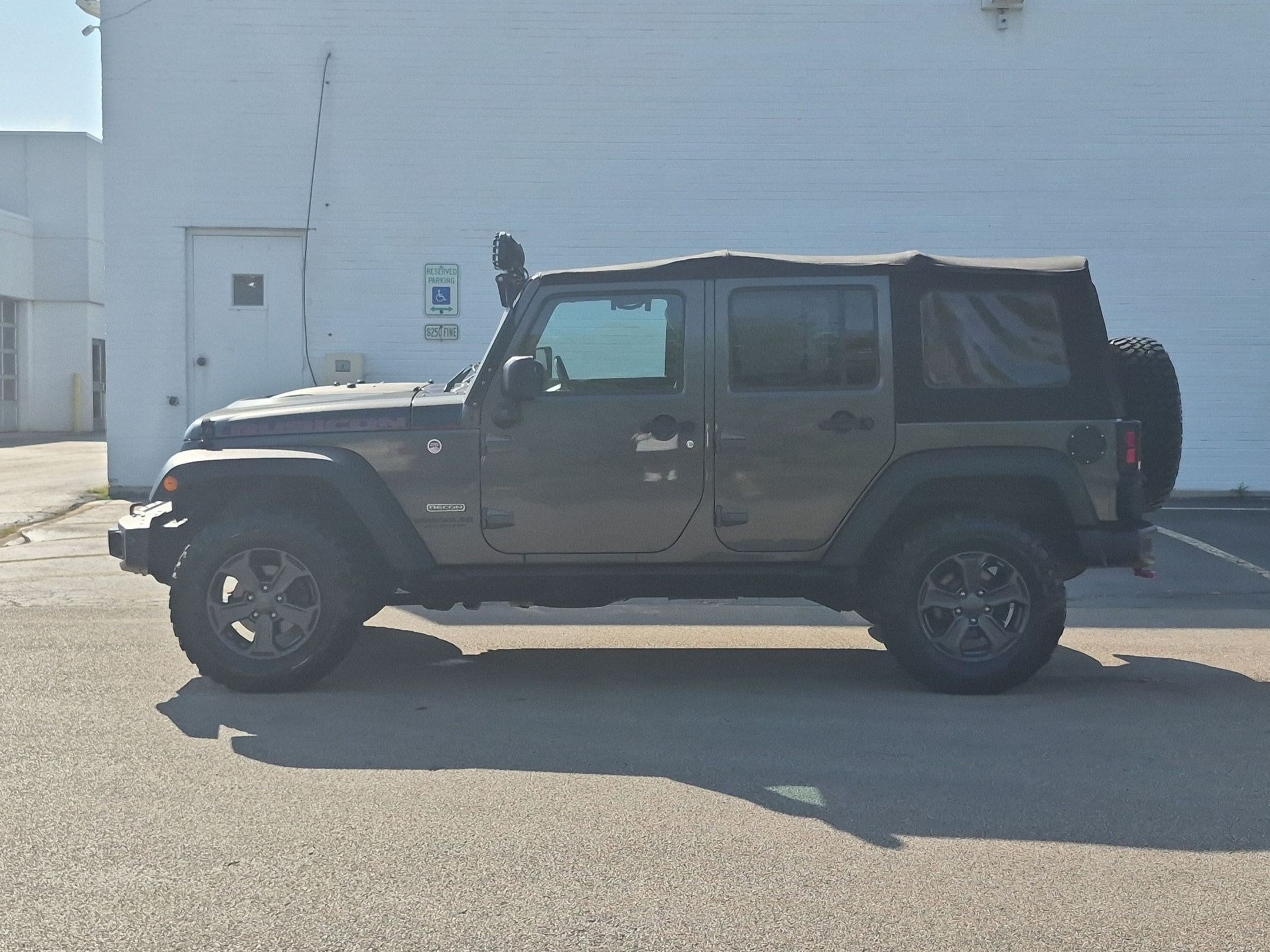 2017 Jeep Wrangler Unlimited Rubicon Recon 4x4
