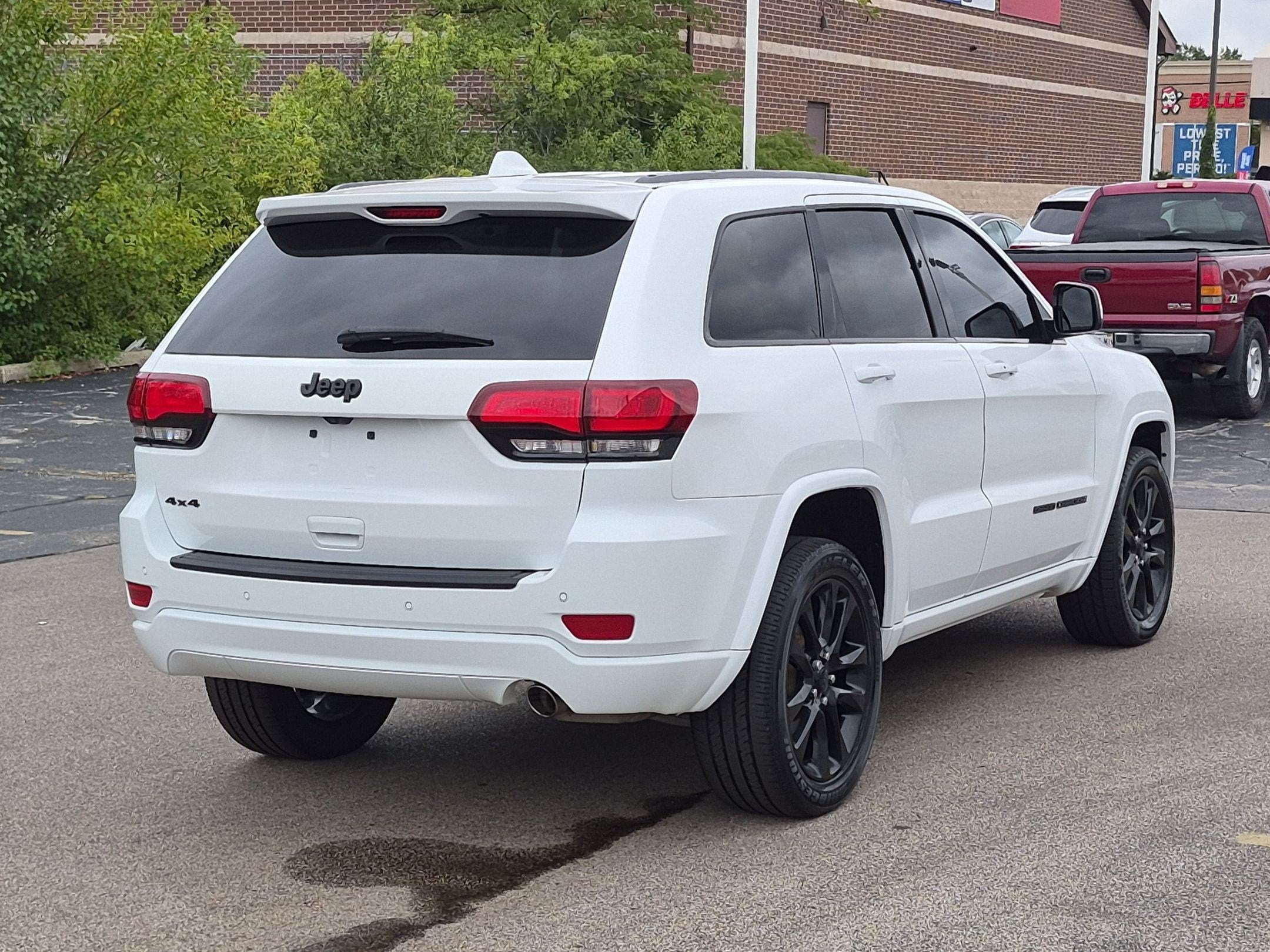 2020 Jeep Grand Cherokee Altitude