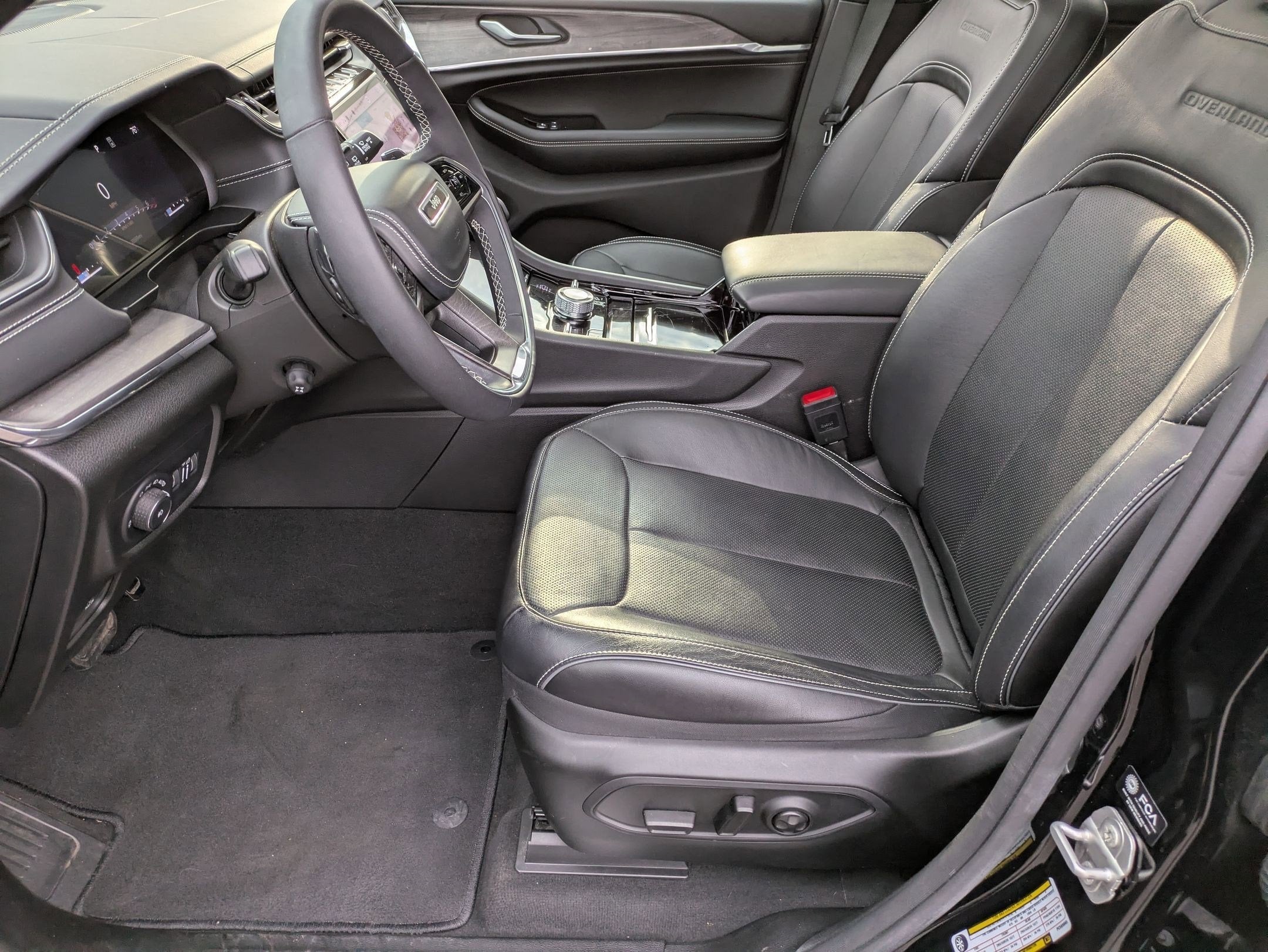 2023 Jeep Grand Cherokee Overland