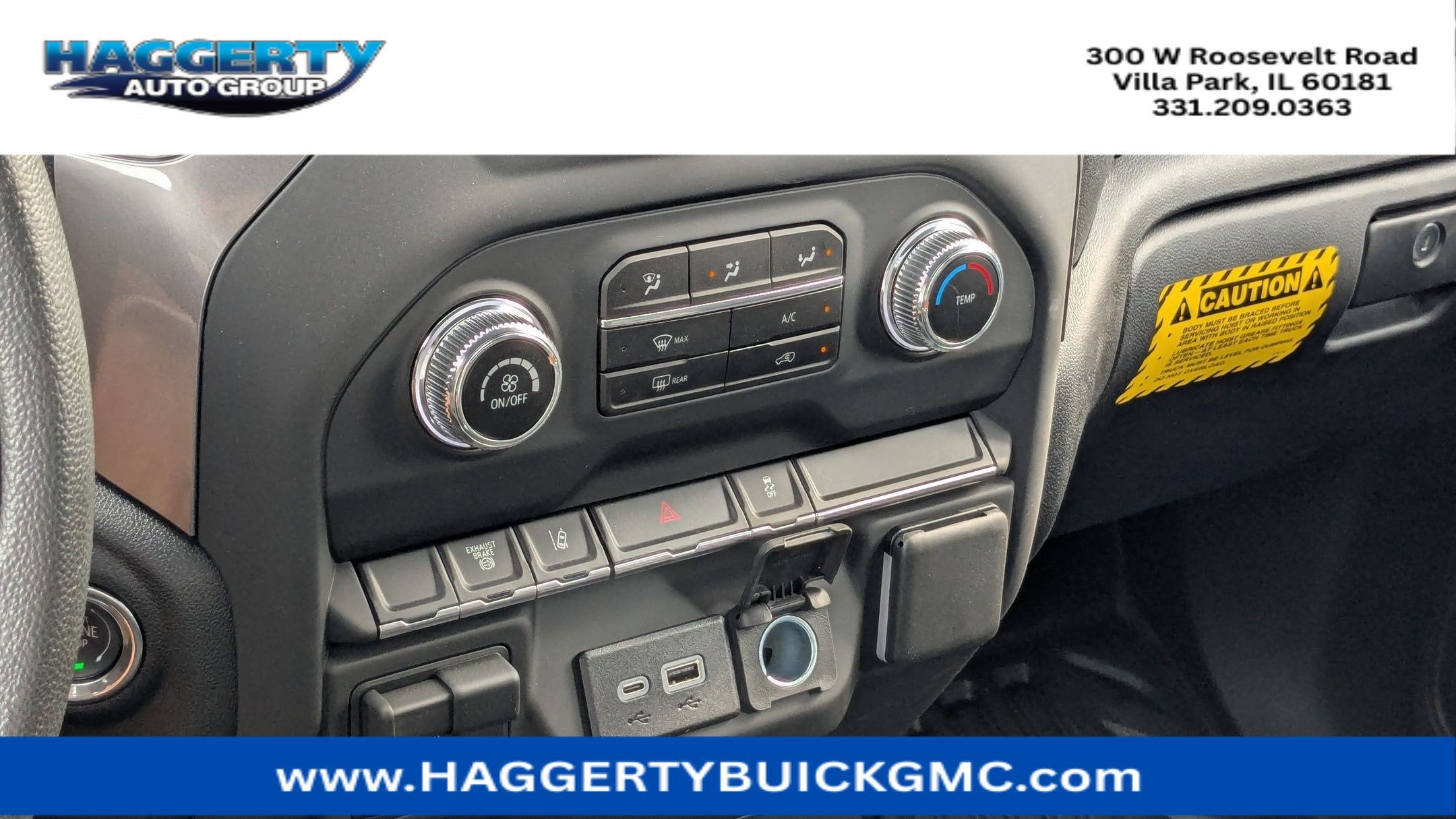 2025 GMC Sierra 3500 HD Chassis Cab Pro
