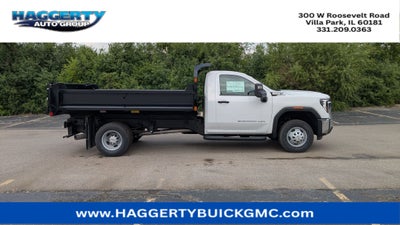 2025 GMC Sierra 3500 HD Chassis Cab Pro