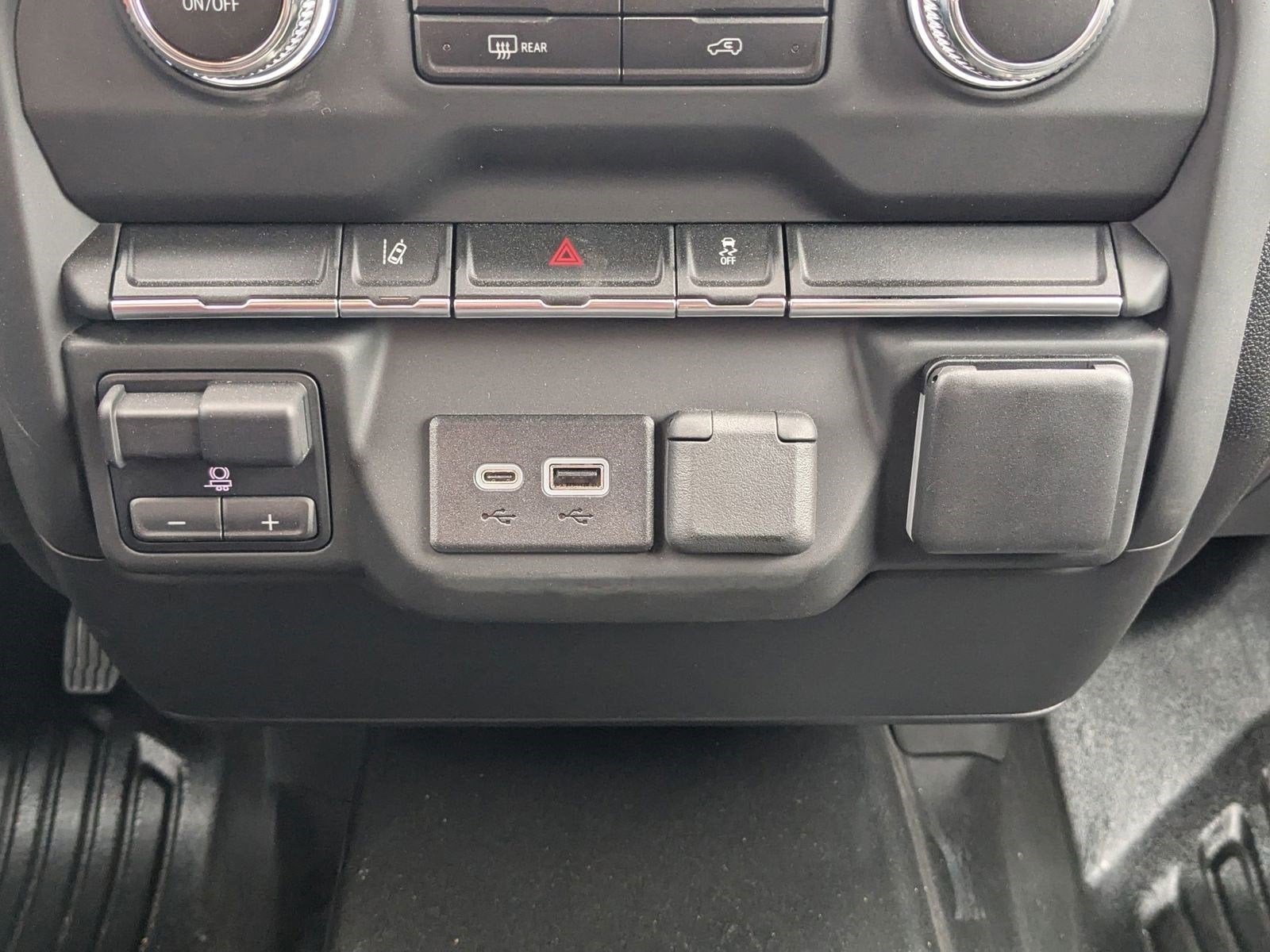 2024 GMC Sierra 3500 HD Chassis Cab Pro