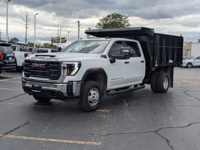 2024 GMC Sierra 3500 HD Chassis Cab Pro