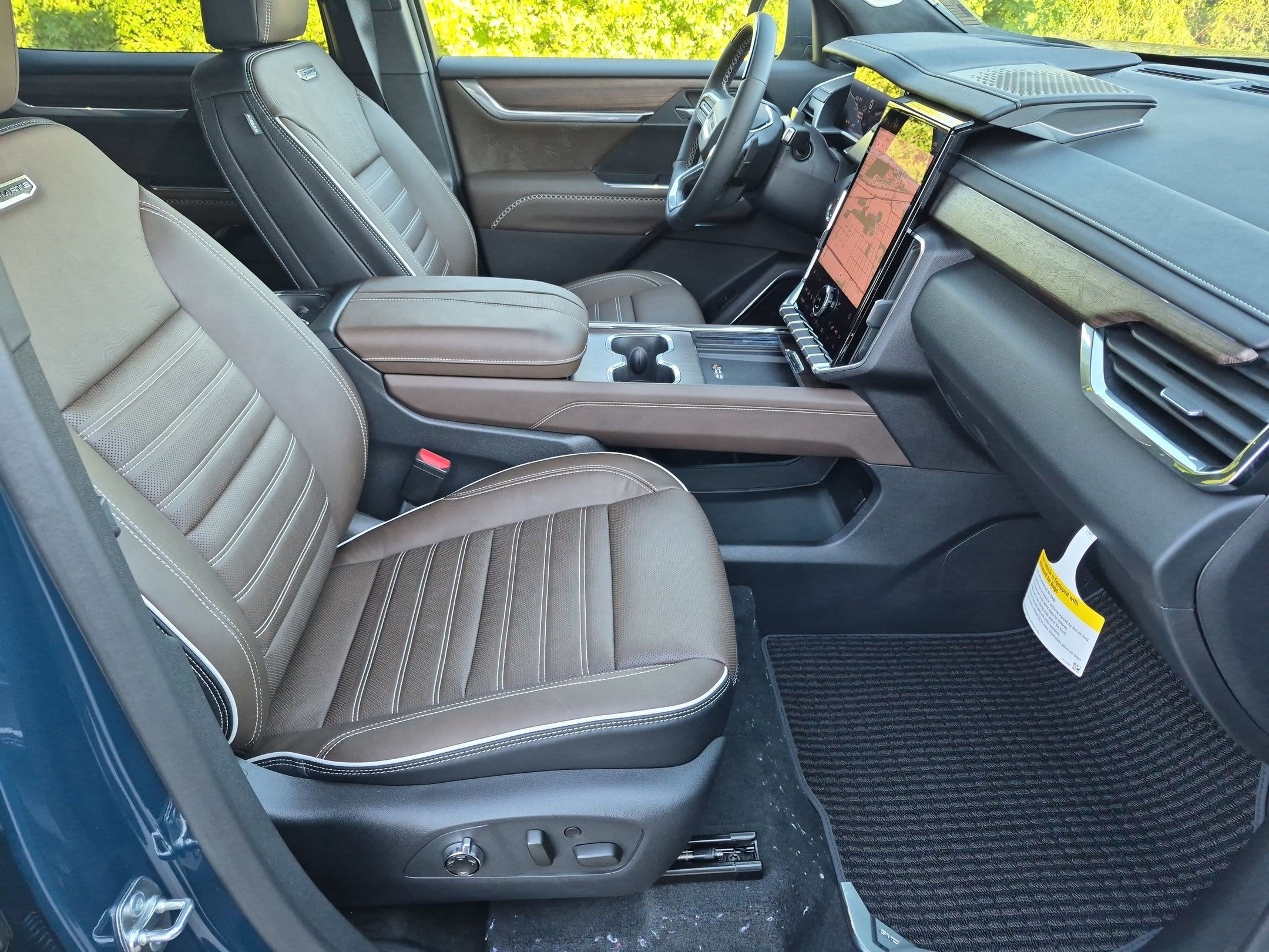 2027 GMC Acadia Denali Ultimate