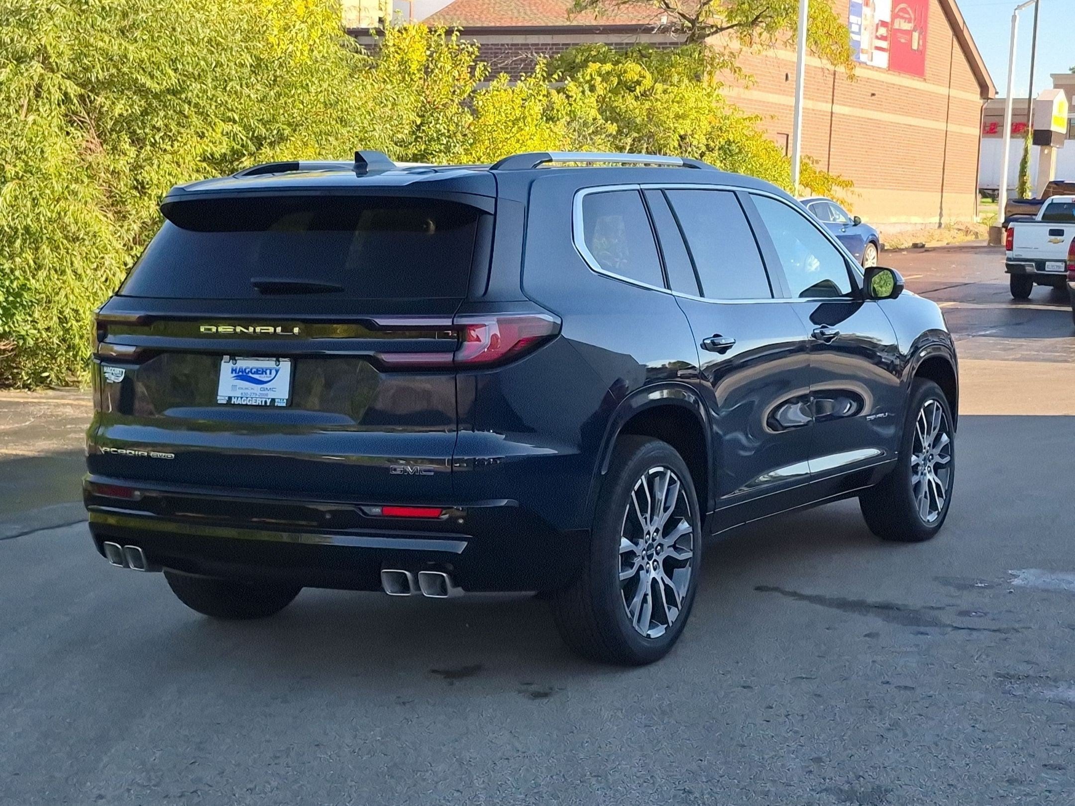 2027 GMC Acadia Denali Ultimate