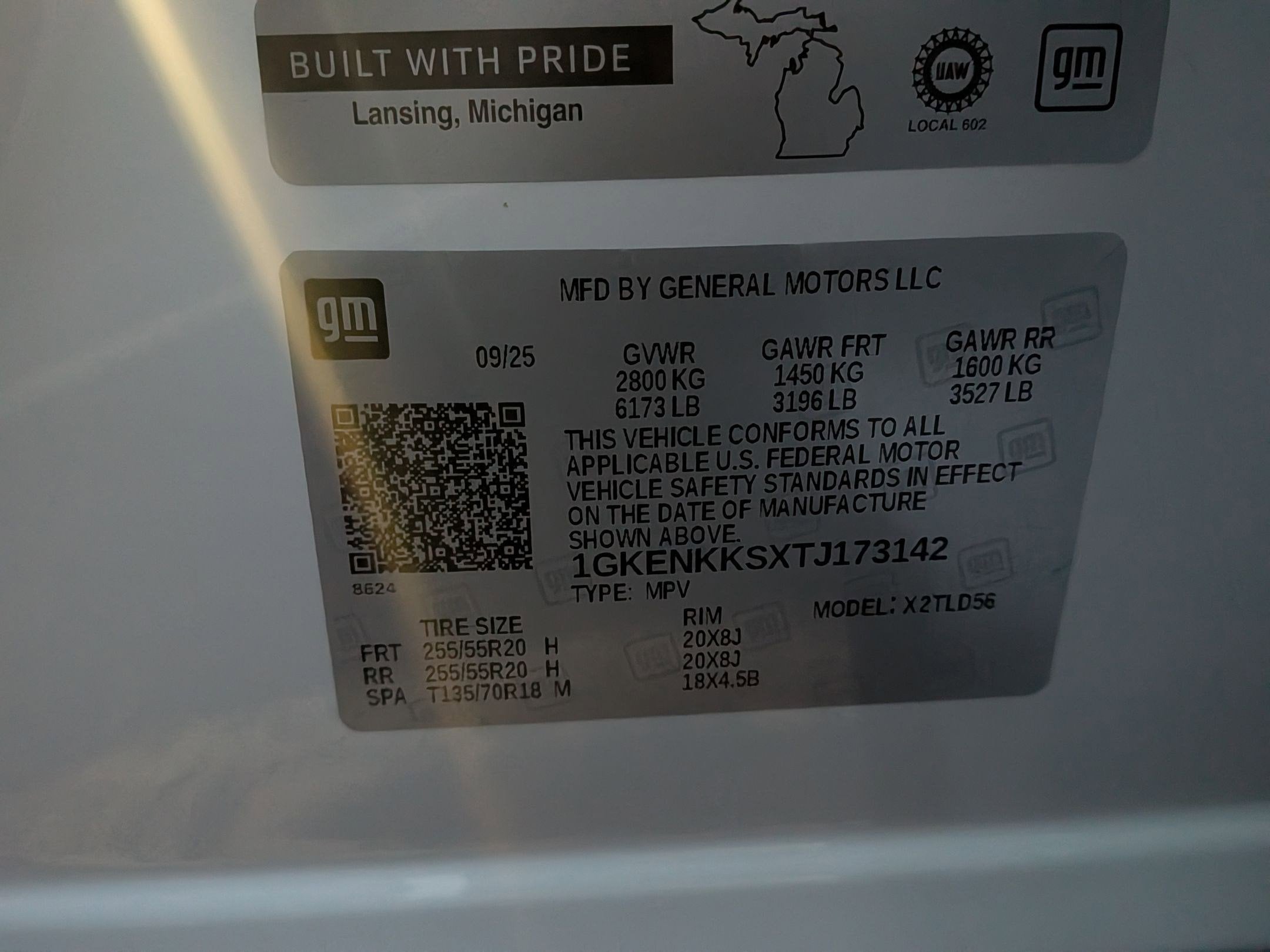 2026 GMC Acadia Elevation