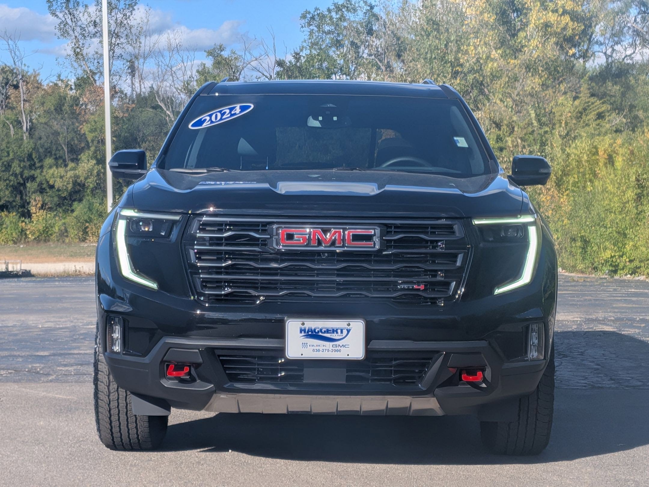 2024 GMC Acadia AT4