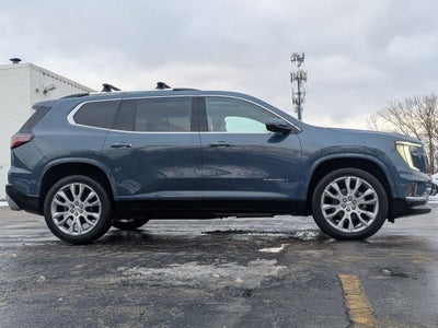 2024 GMC Acadia Denali