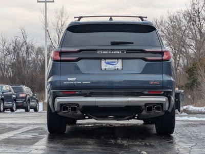 2024 GMC Acadia Denali