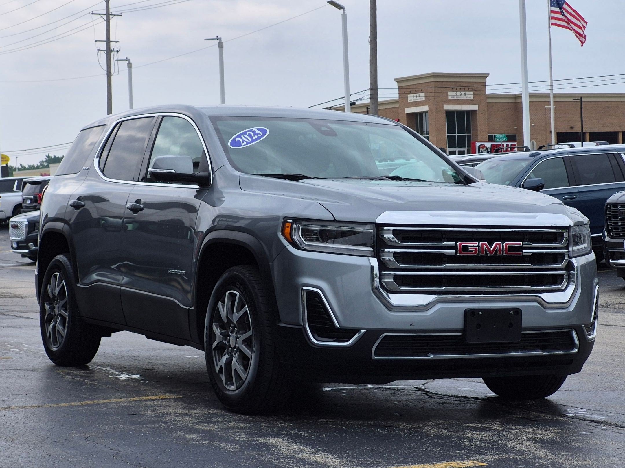 2023 GMC Acadia SLE