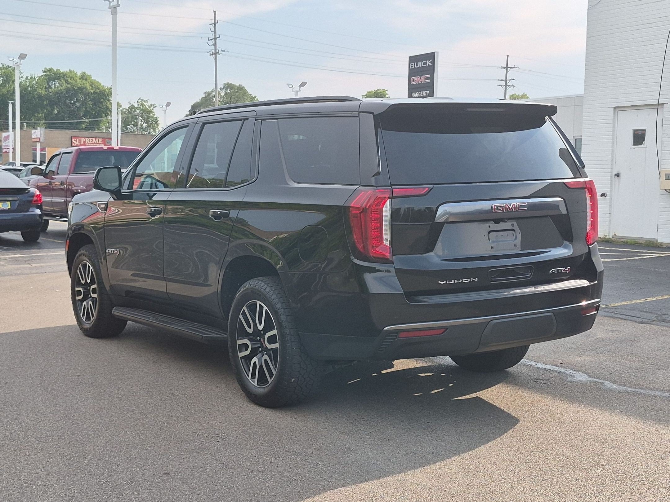 2021 GMC Yukon AT4