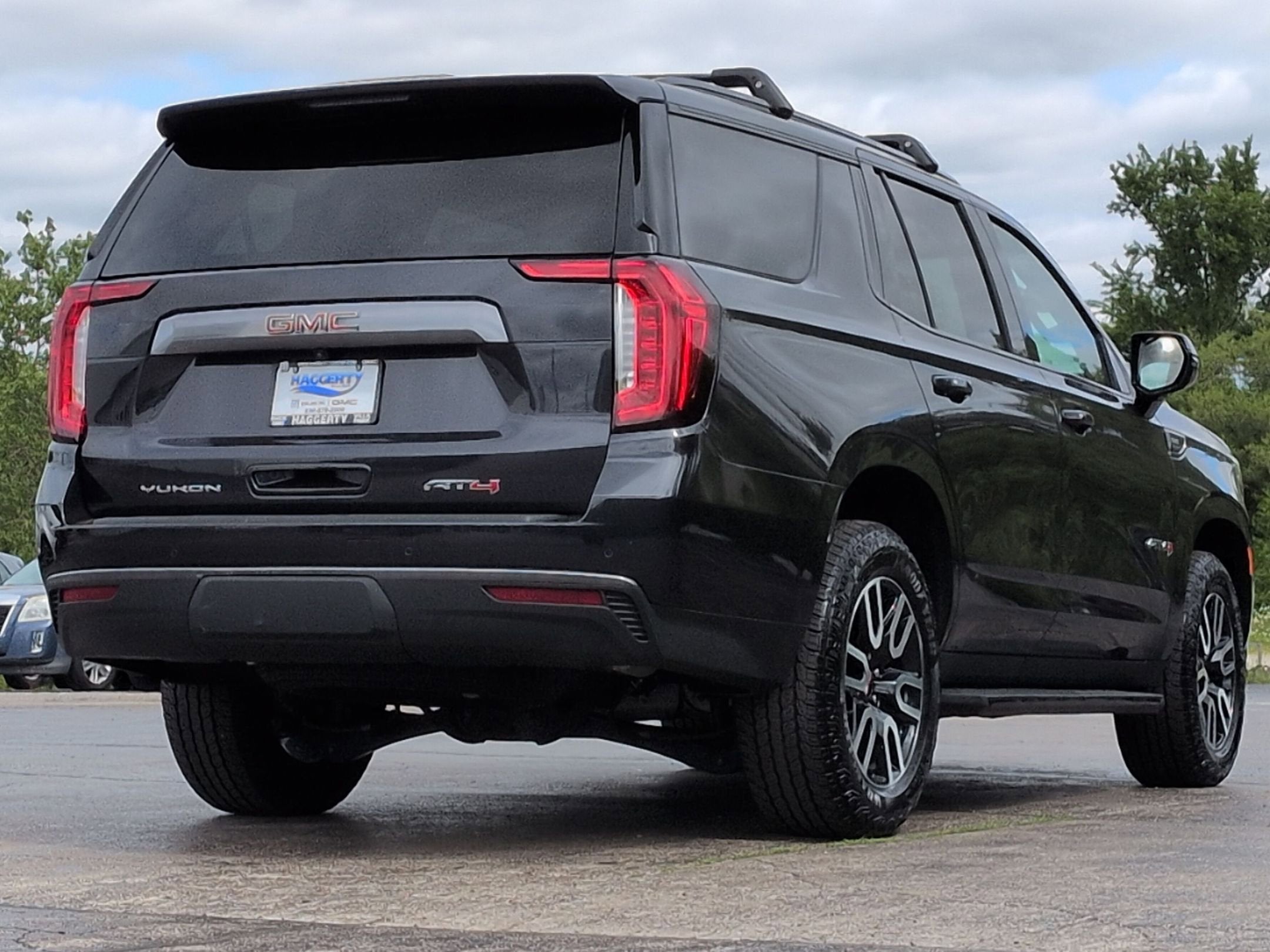 2023 GMC Yukon AT4