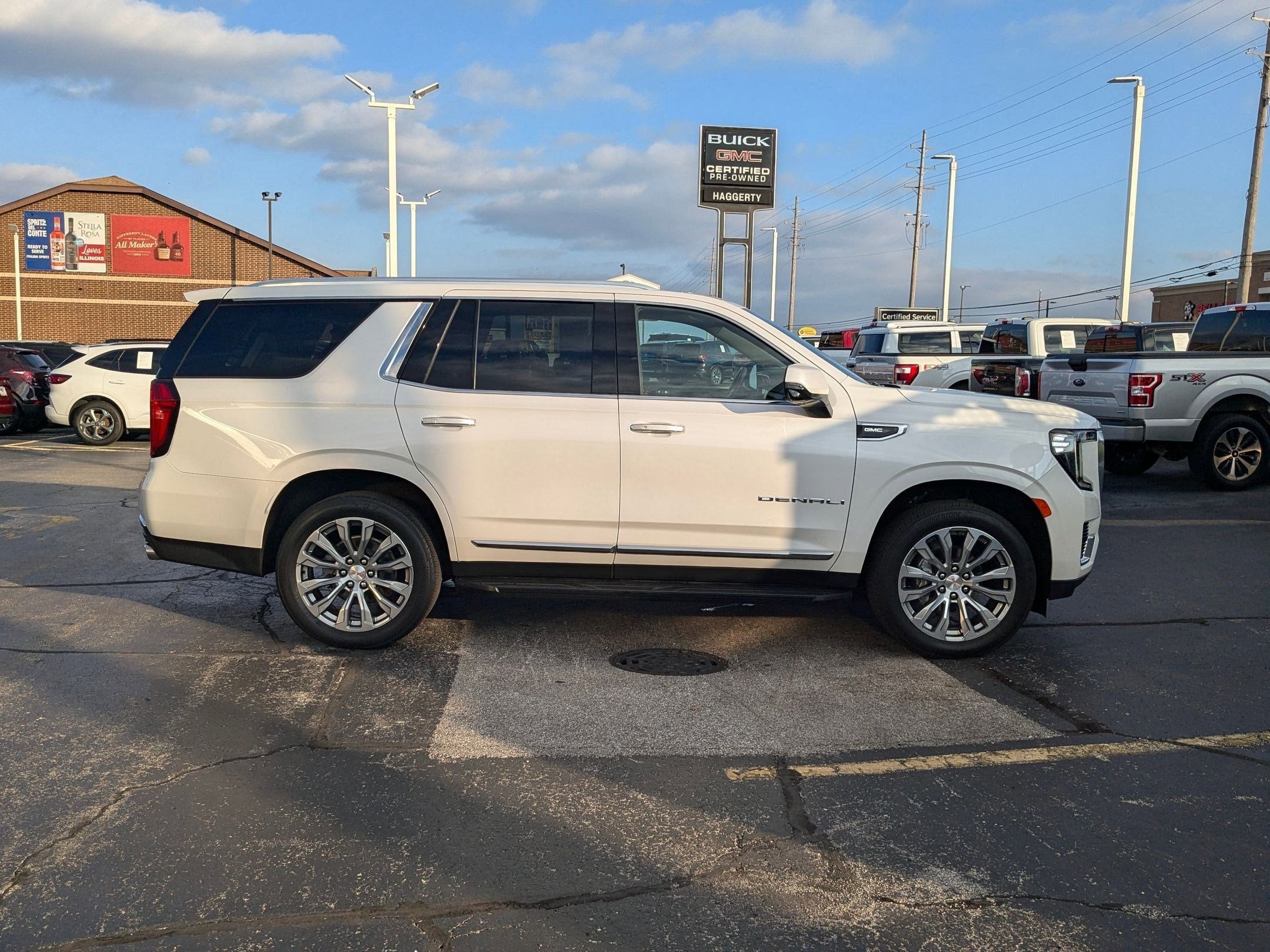 2021 GMC Yukon Denali