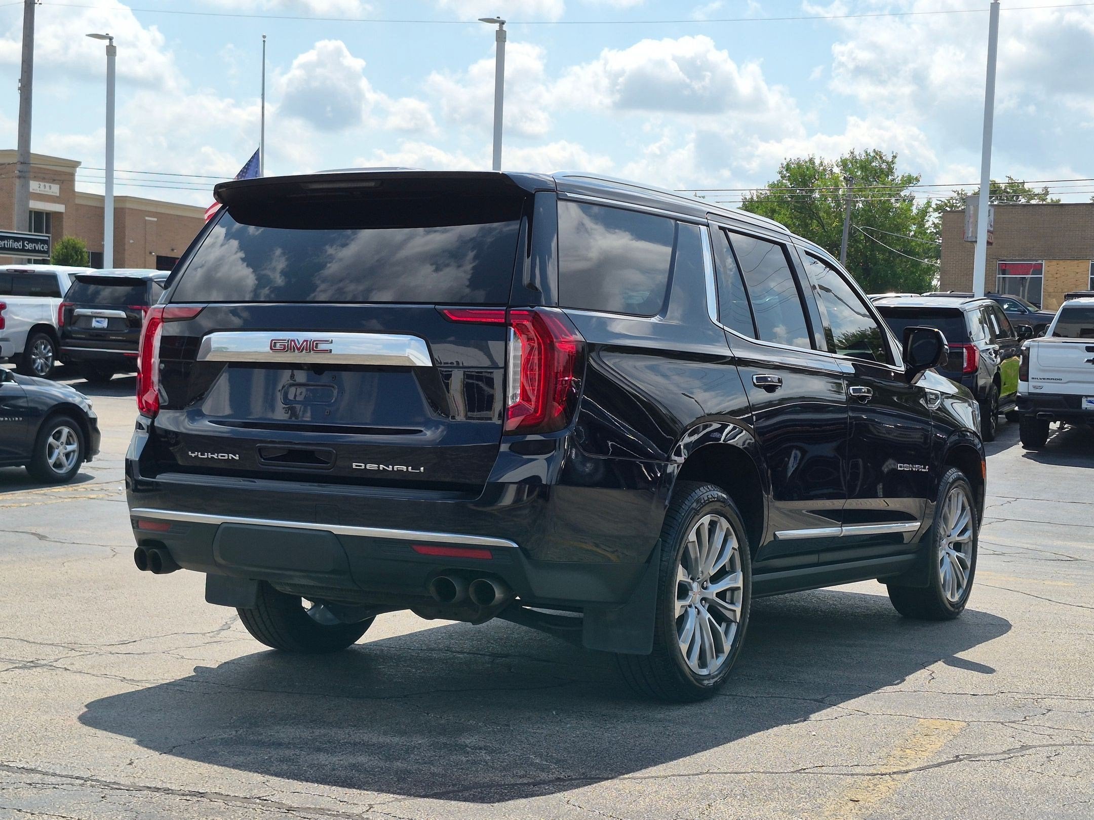 2022 GMC Yukon Denali
