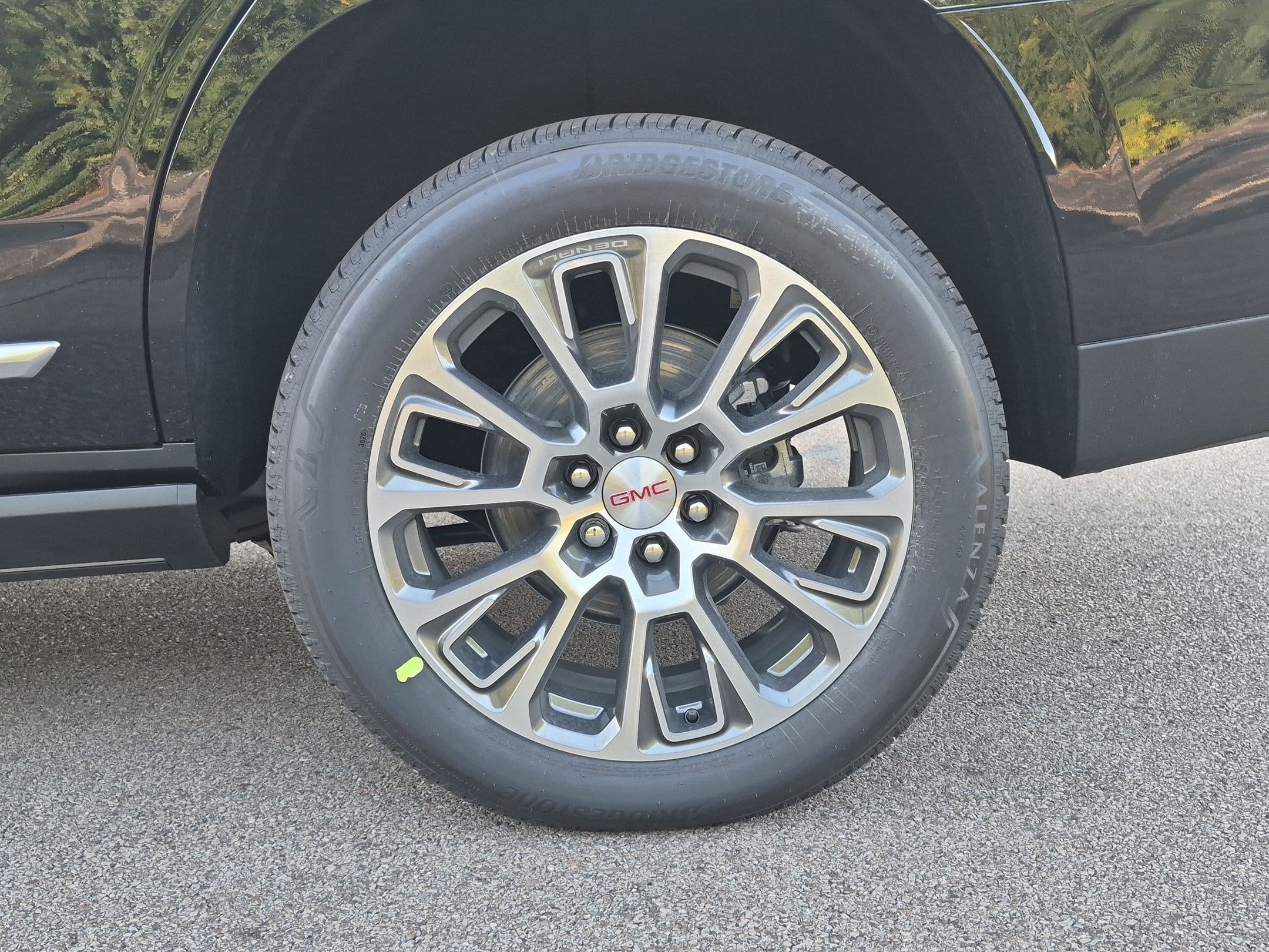 2027 GMC Yukon Denali
