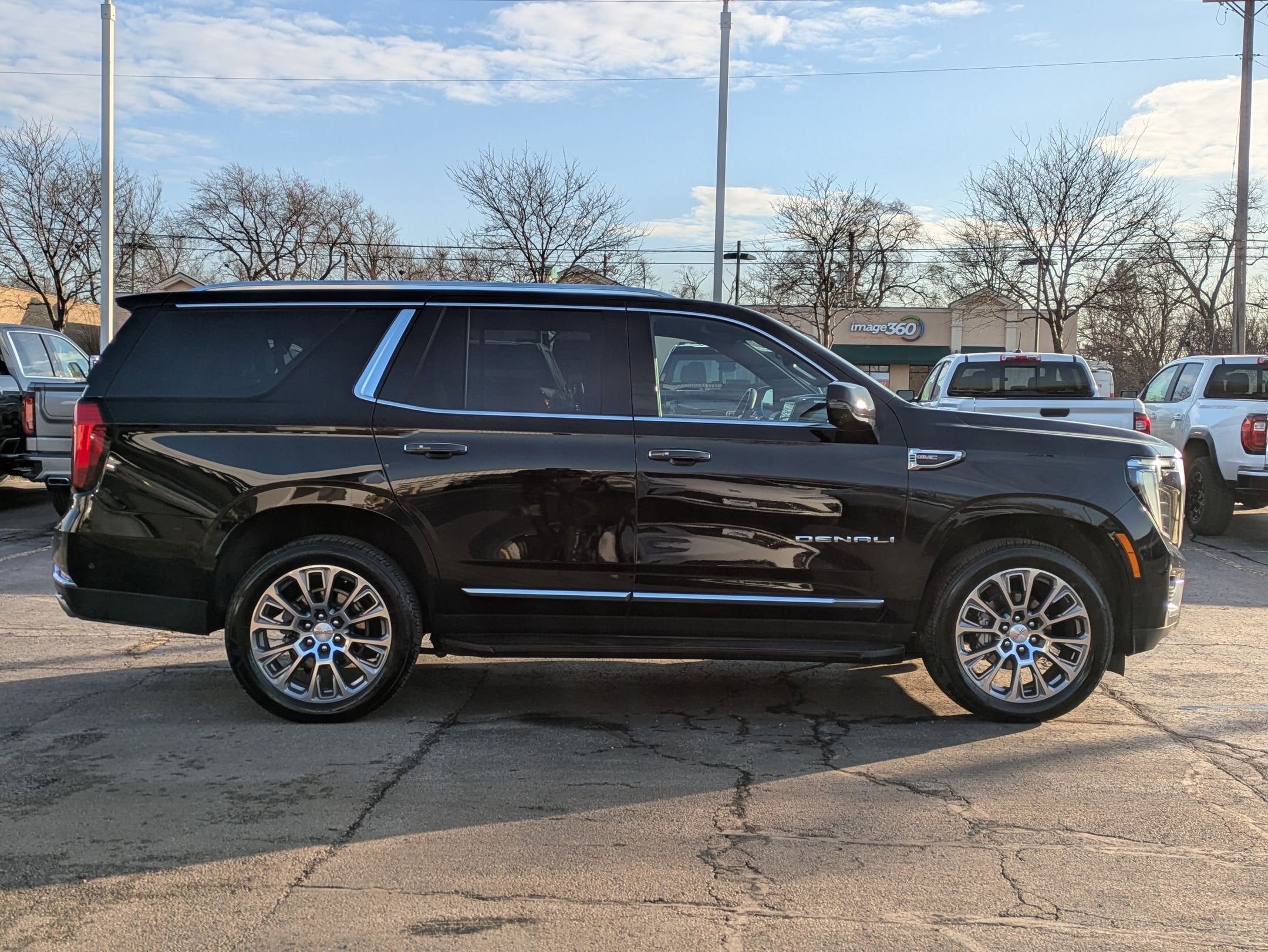 2025 GMC Yukon Denali