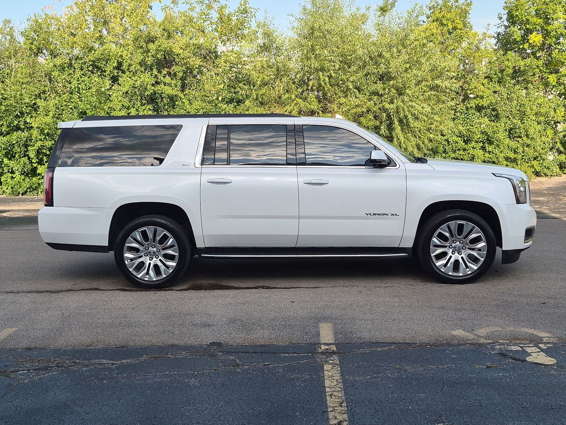 2020 GMC Yukon XL SLT