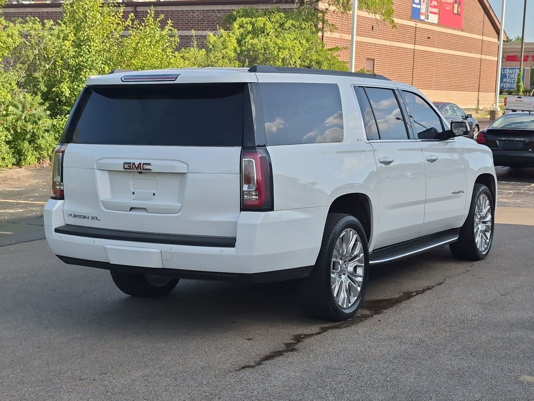 2020 GMC Yukon XL SLT