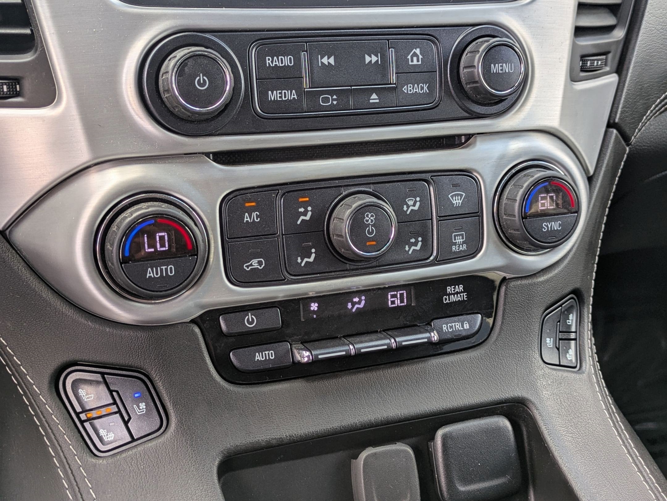 2019 GMC Yukon XL SLT