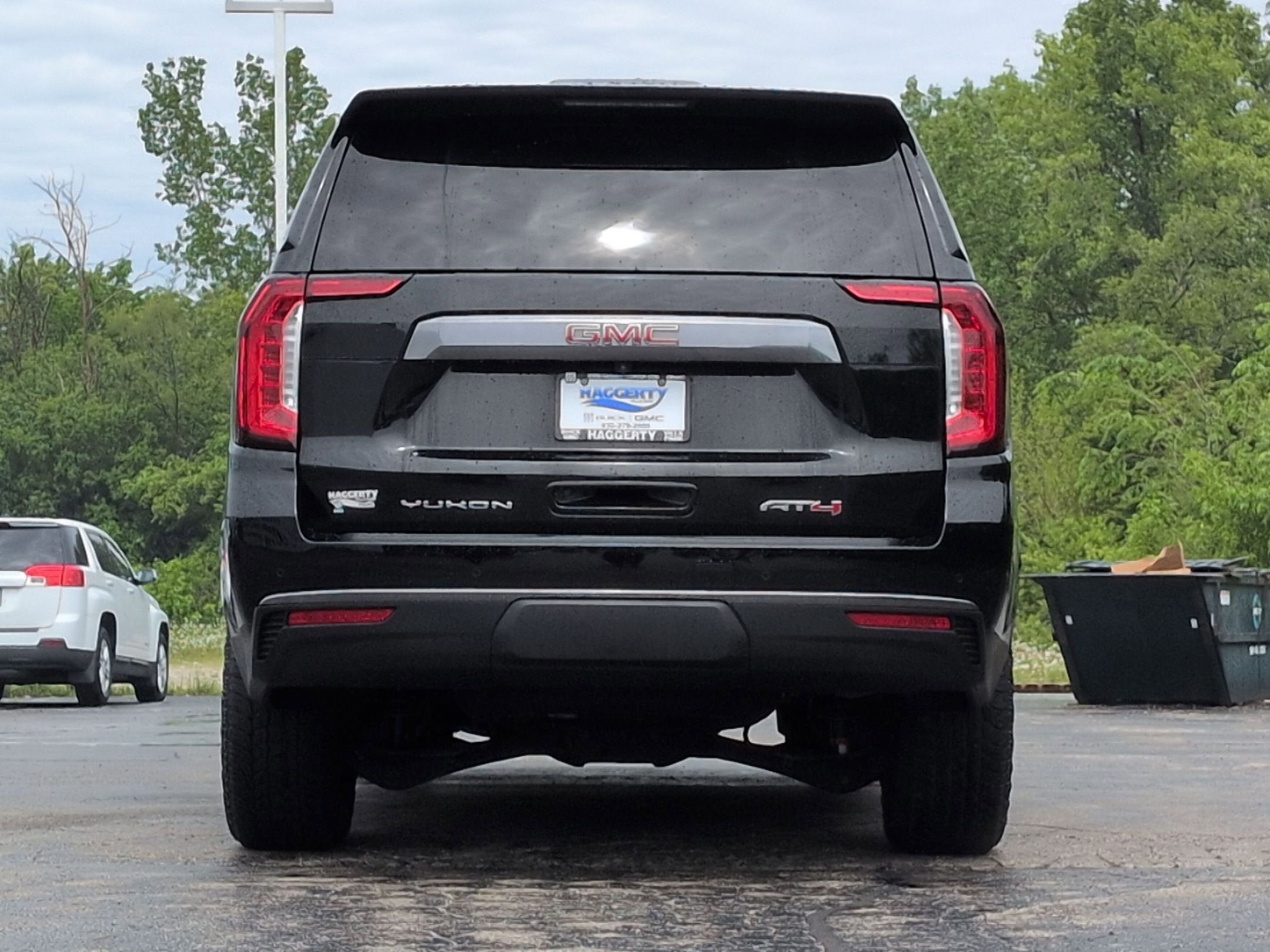 2023 GMC Yukon XL AT4
