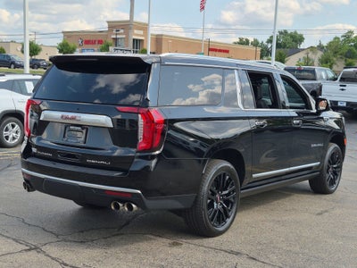 2023 GMC Yukon XL Denali