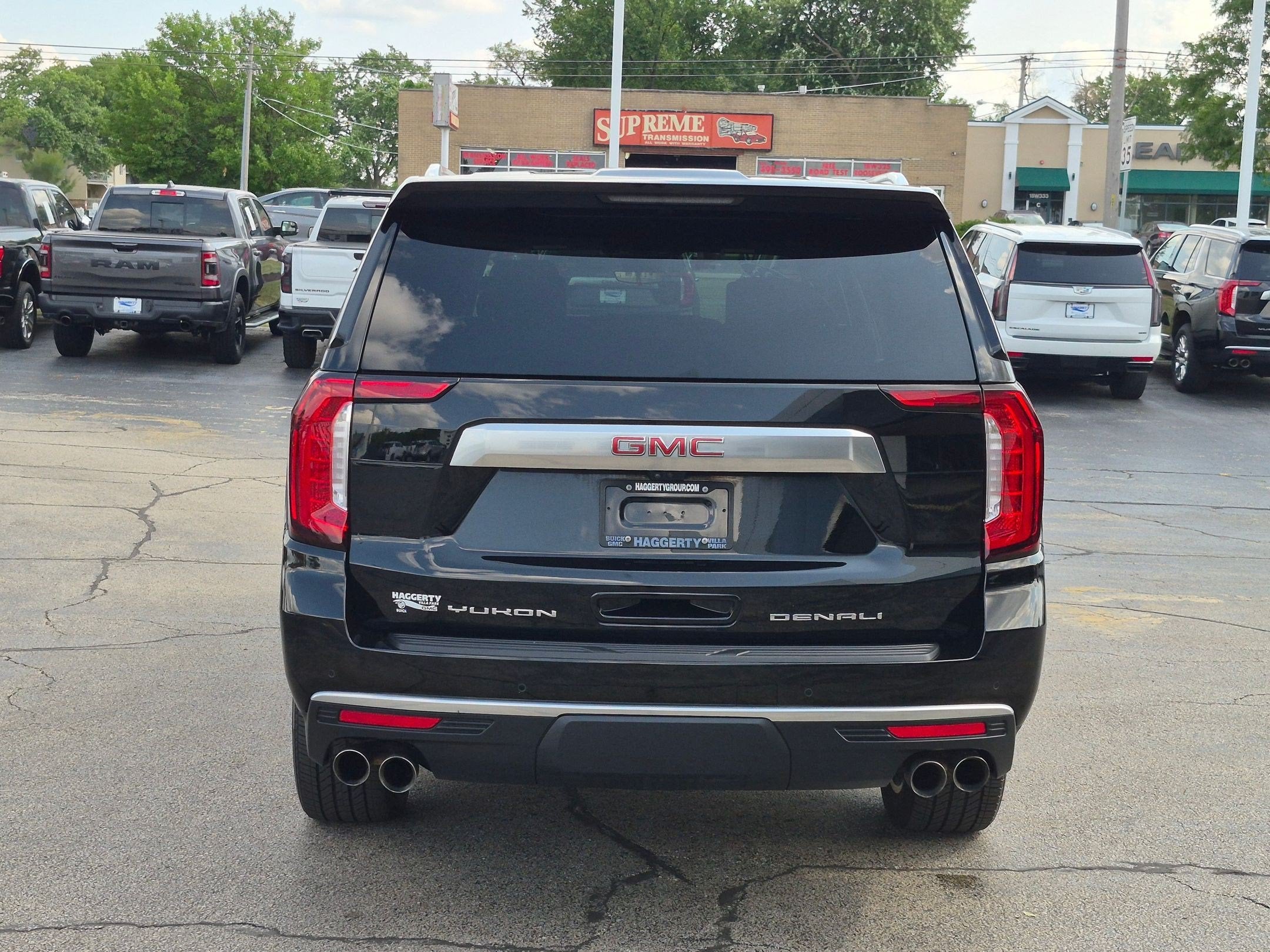 2023 GMC Yukon XL Denali