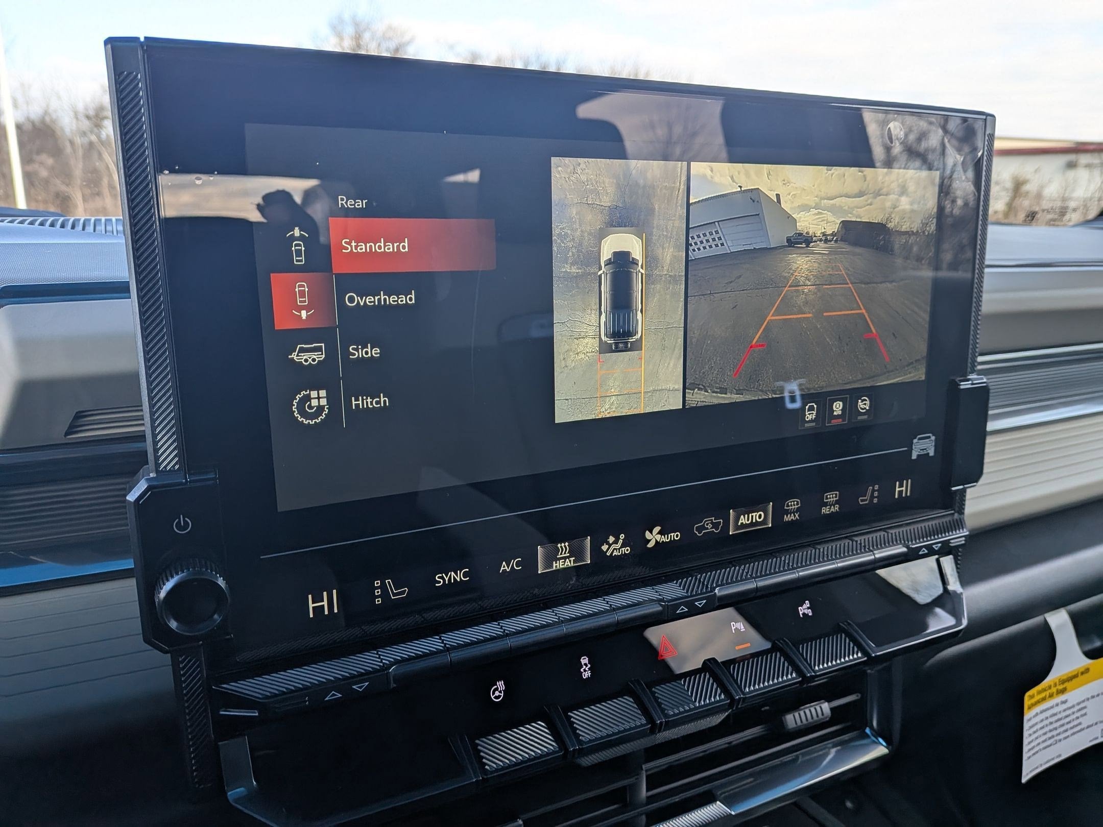 2026 GMC HUMMER EV SUV 2X