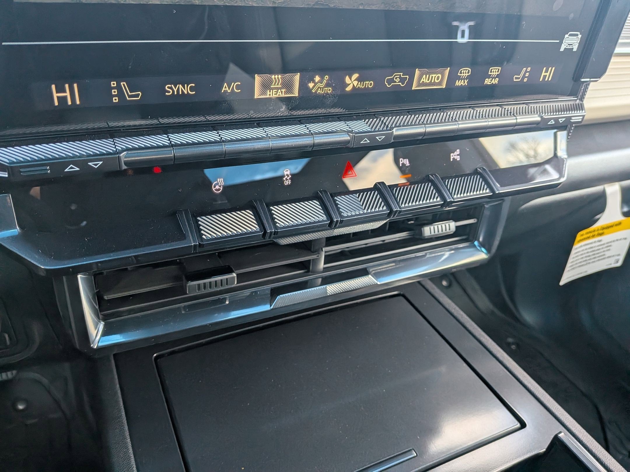 2026 GMC HUMMER EV SUV 2X