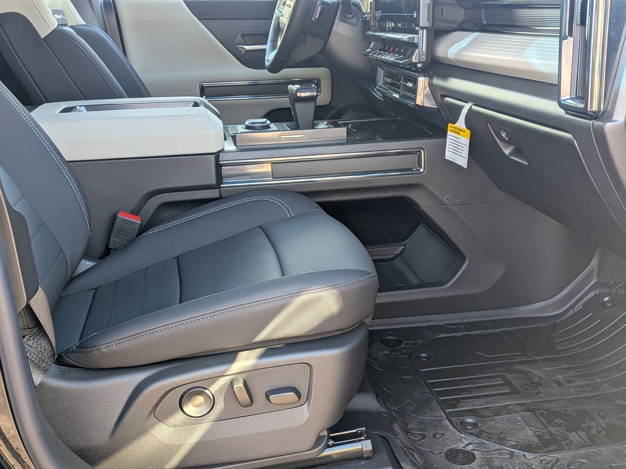 2026 GMC HUMMER EV SUV 2X