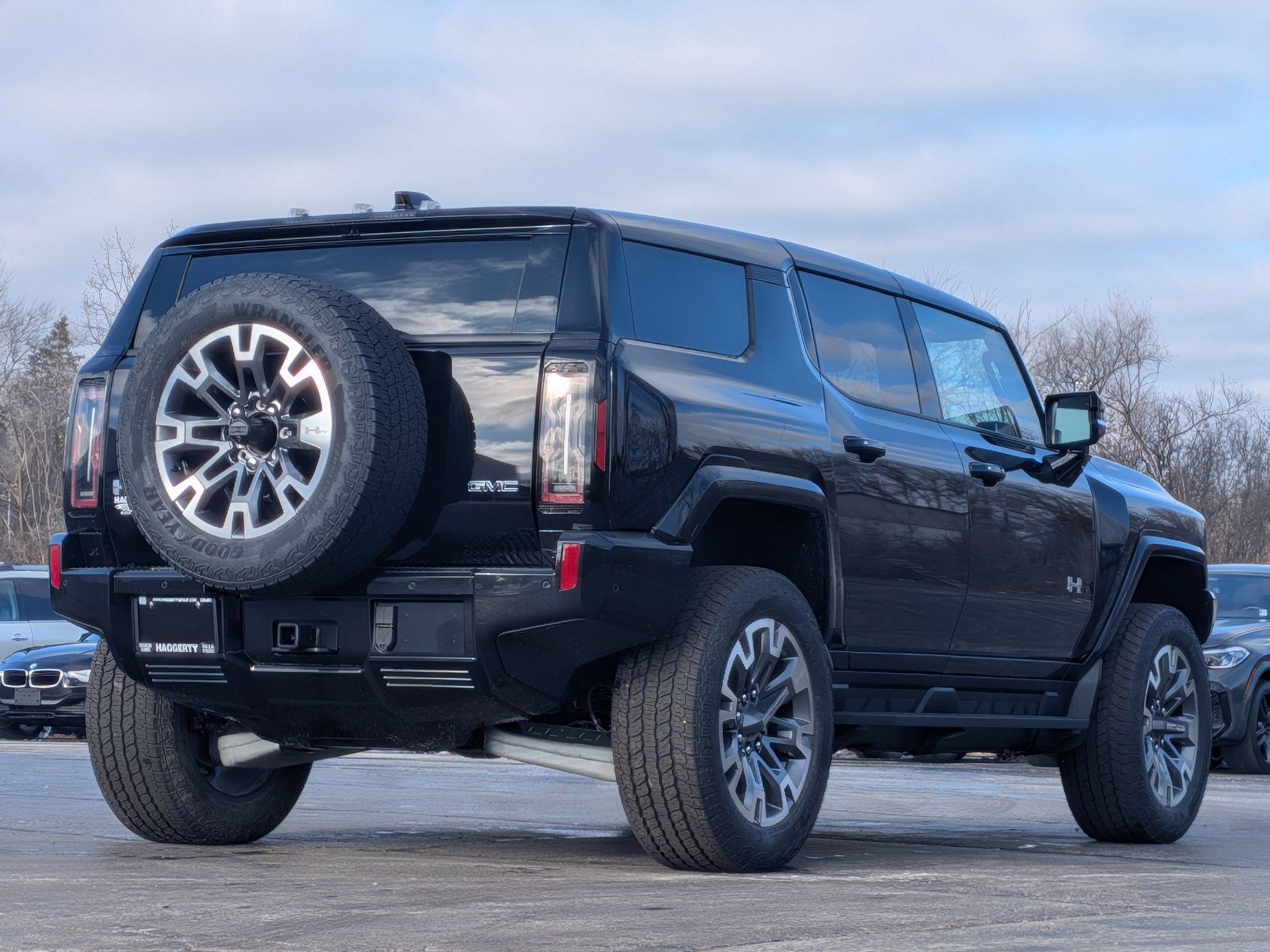 2026 GMC HUMMER EV SUV 2X