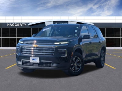 2024 Chevrolet Traverse LT