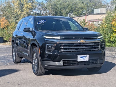 2024 Chevrolet Traverse LT