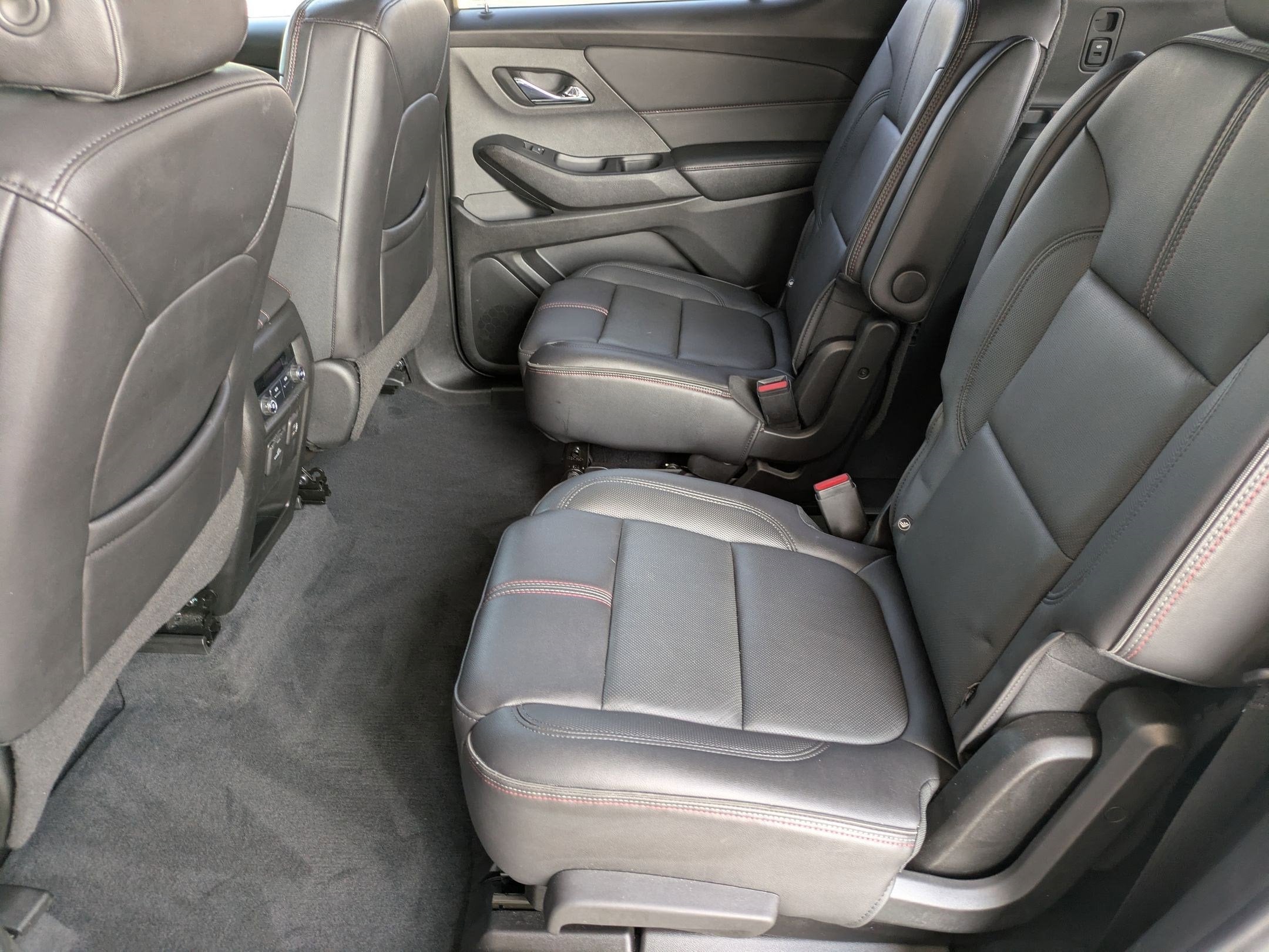 2022 Chevrolet Traverse RS