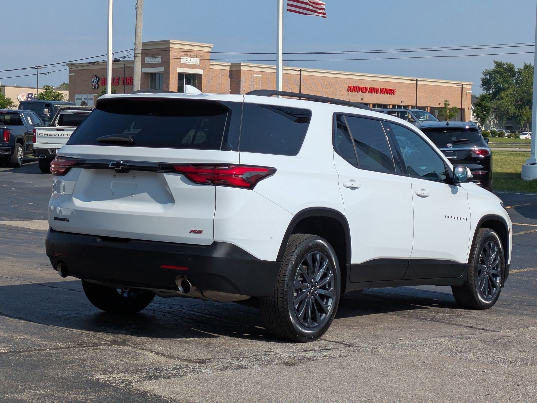 2022 Chevrolet Traverse RS