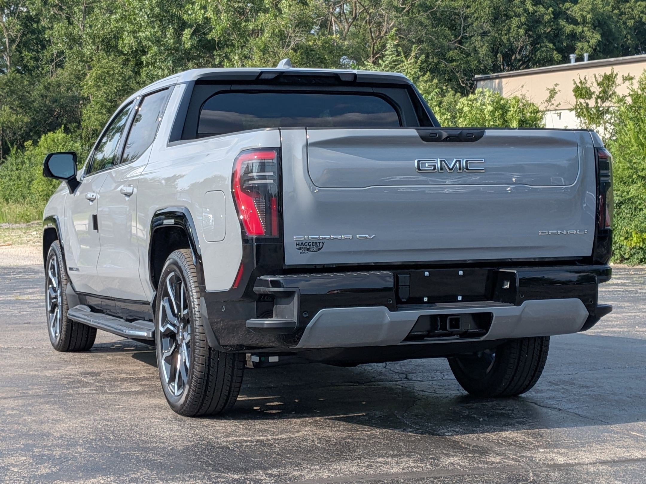2025 GMC Sierra EV Extended Range Denali
