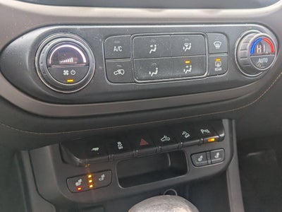 2022 GMC Canyon AT4 - Leather