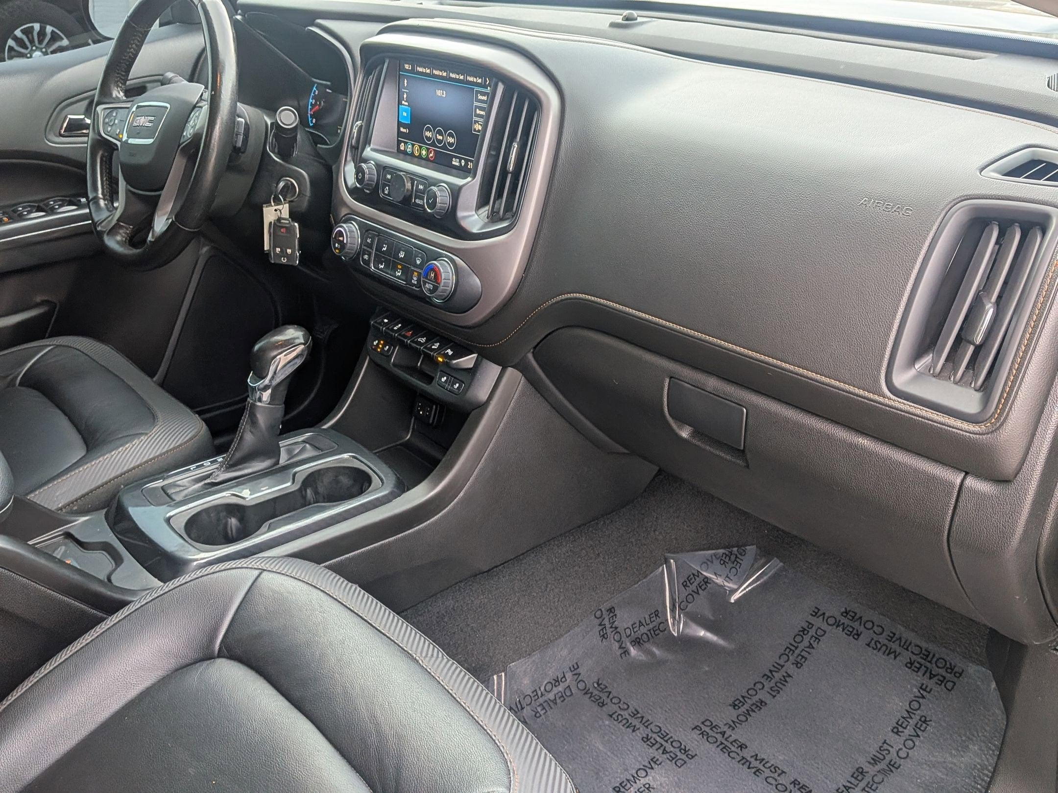 2022 GMC Canyon AT4 - Leather