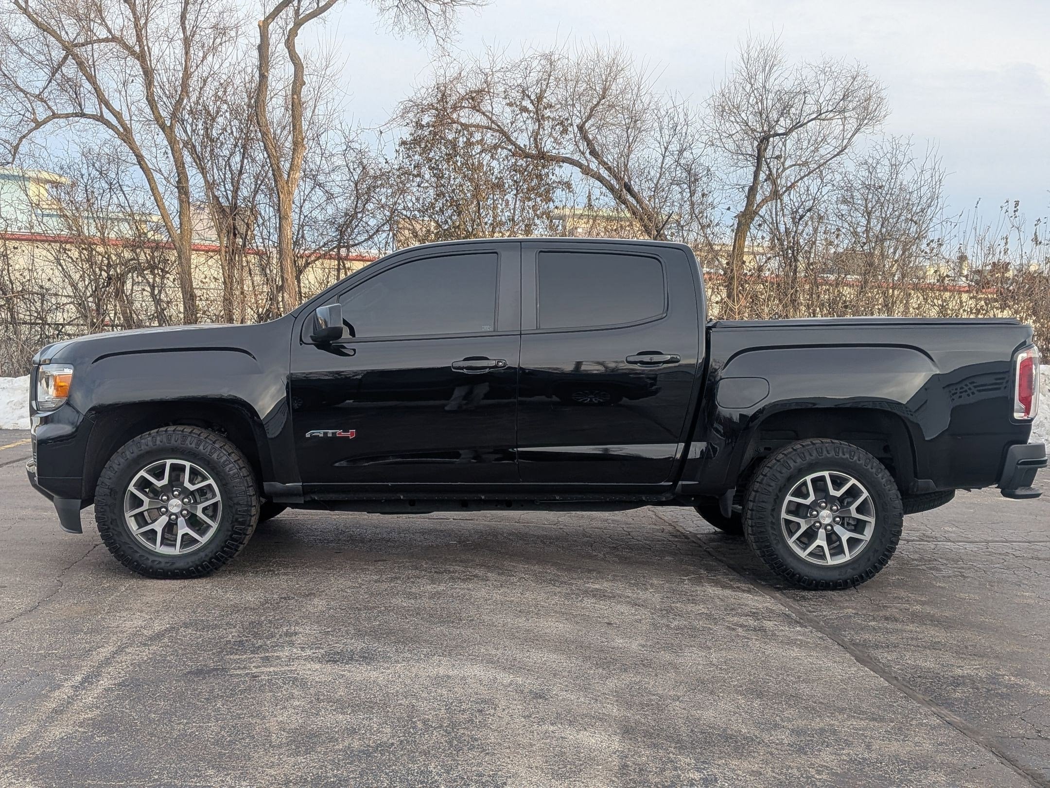 2022 GMC Canyon AT4 - Leather