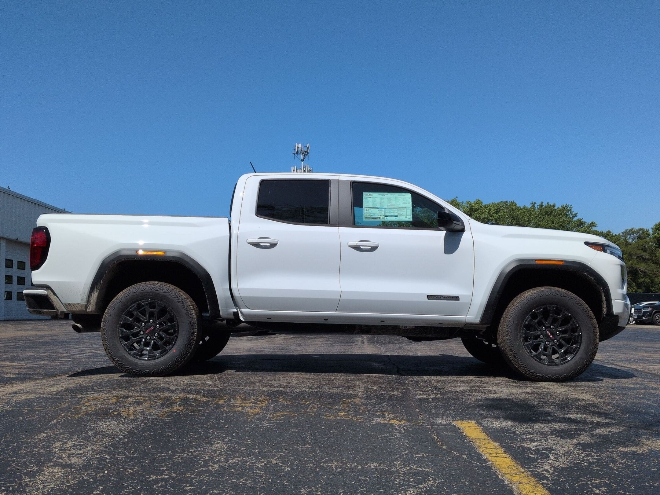 2026 GMC Canyon Elevation