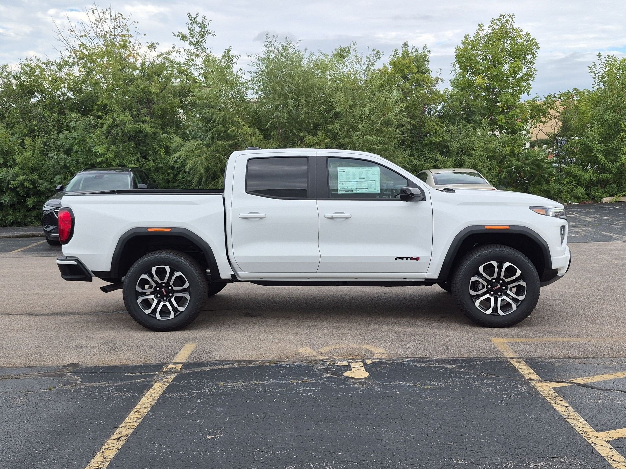 2026 GMC Canyon AT4