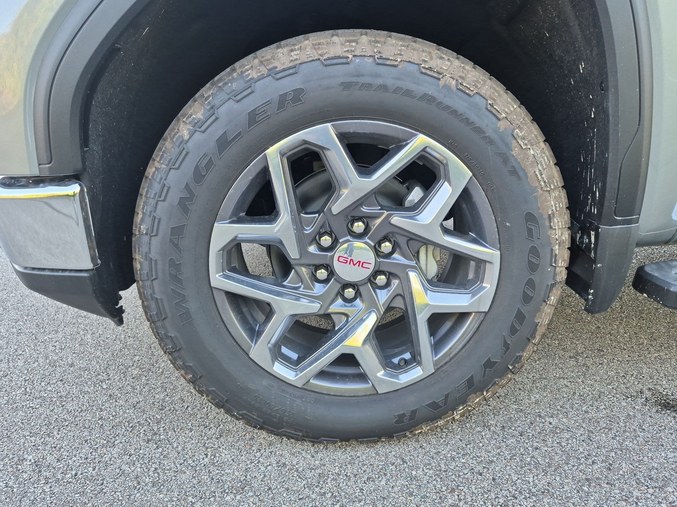2026 GMC Sierra 1500 SLT
