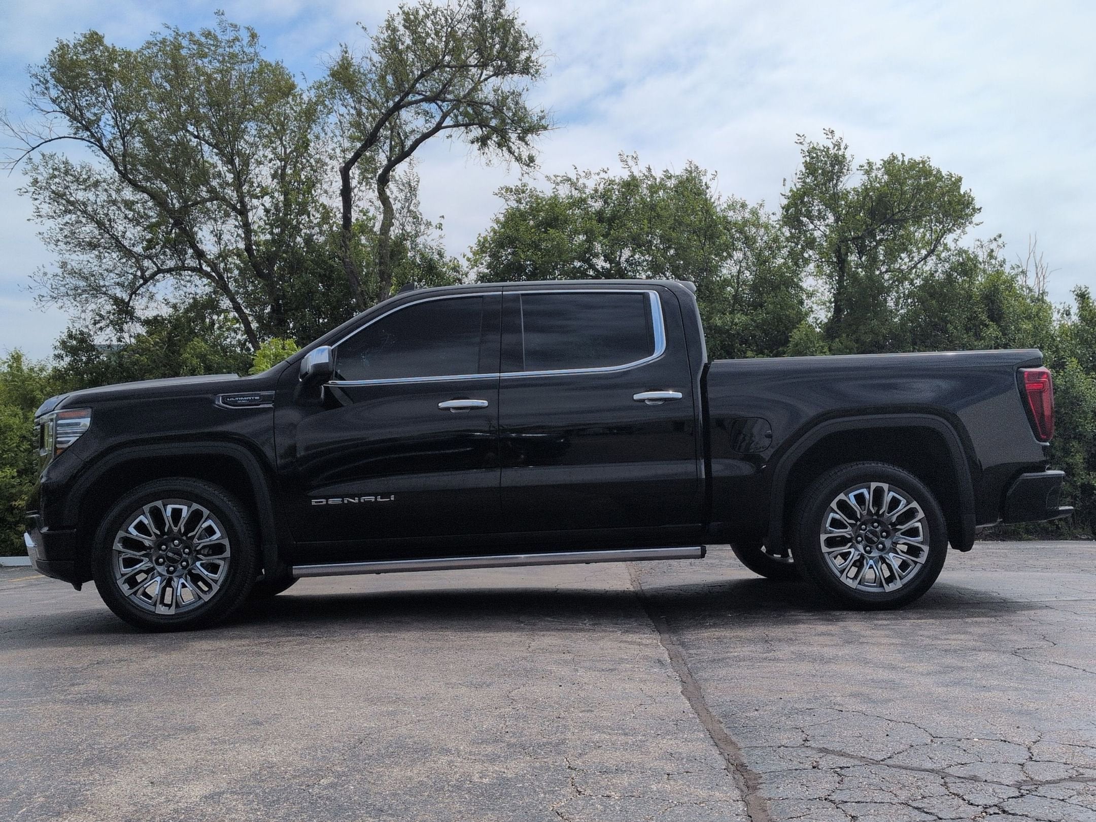 2023 GMC Sierra 1500 Denali Ultimate