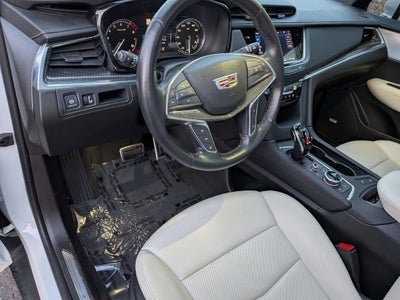 2023 Cadillac XT5 Sport