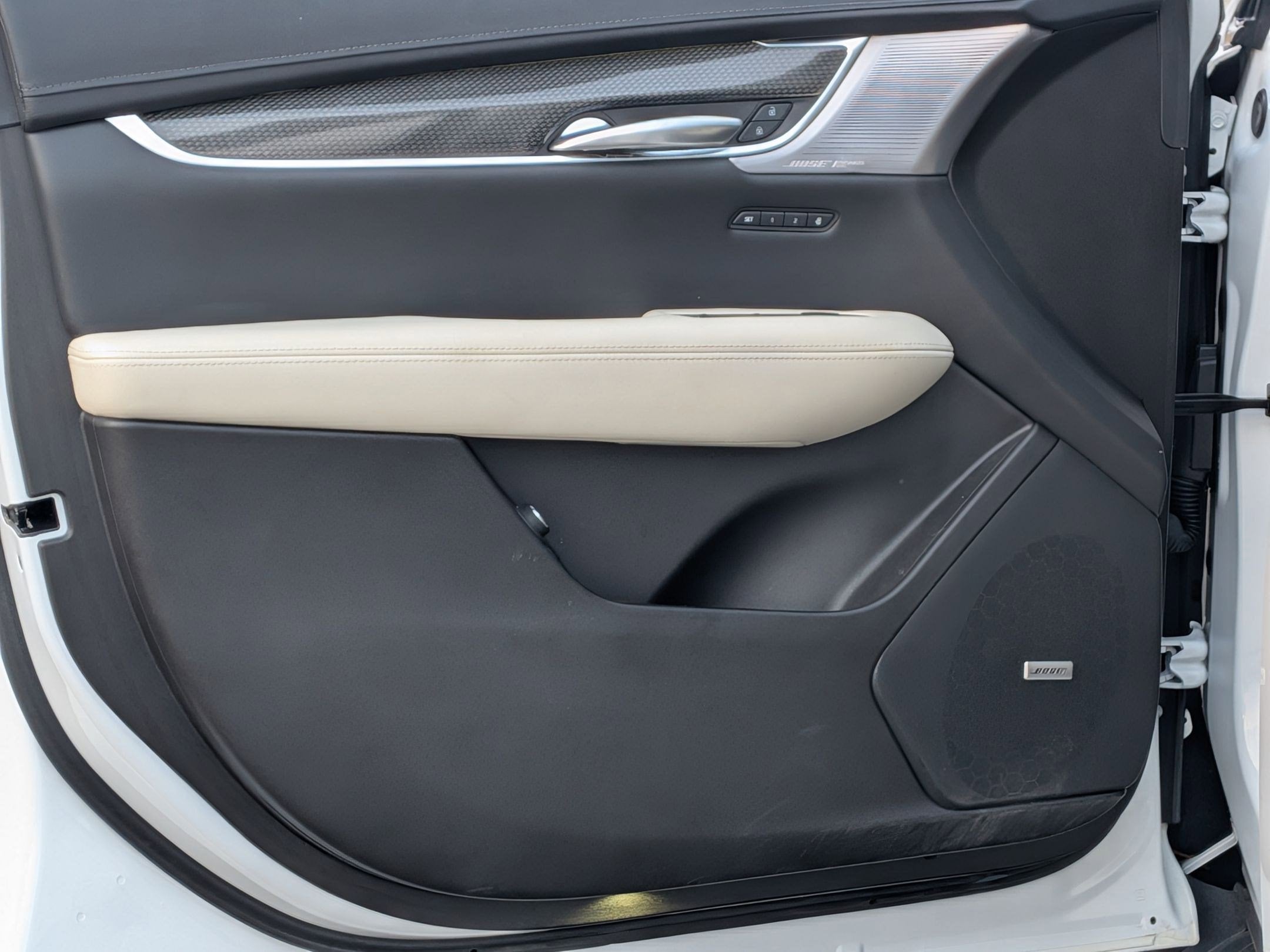 2023 Cadillac XT5 Sport