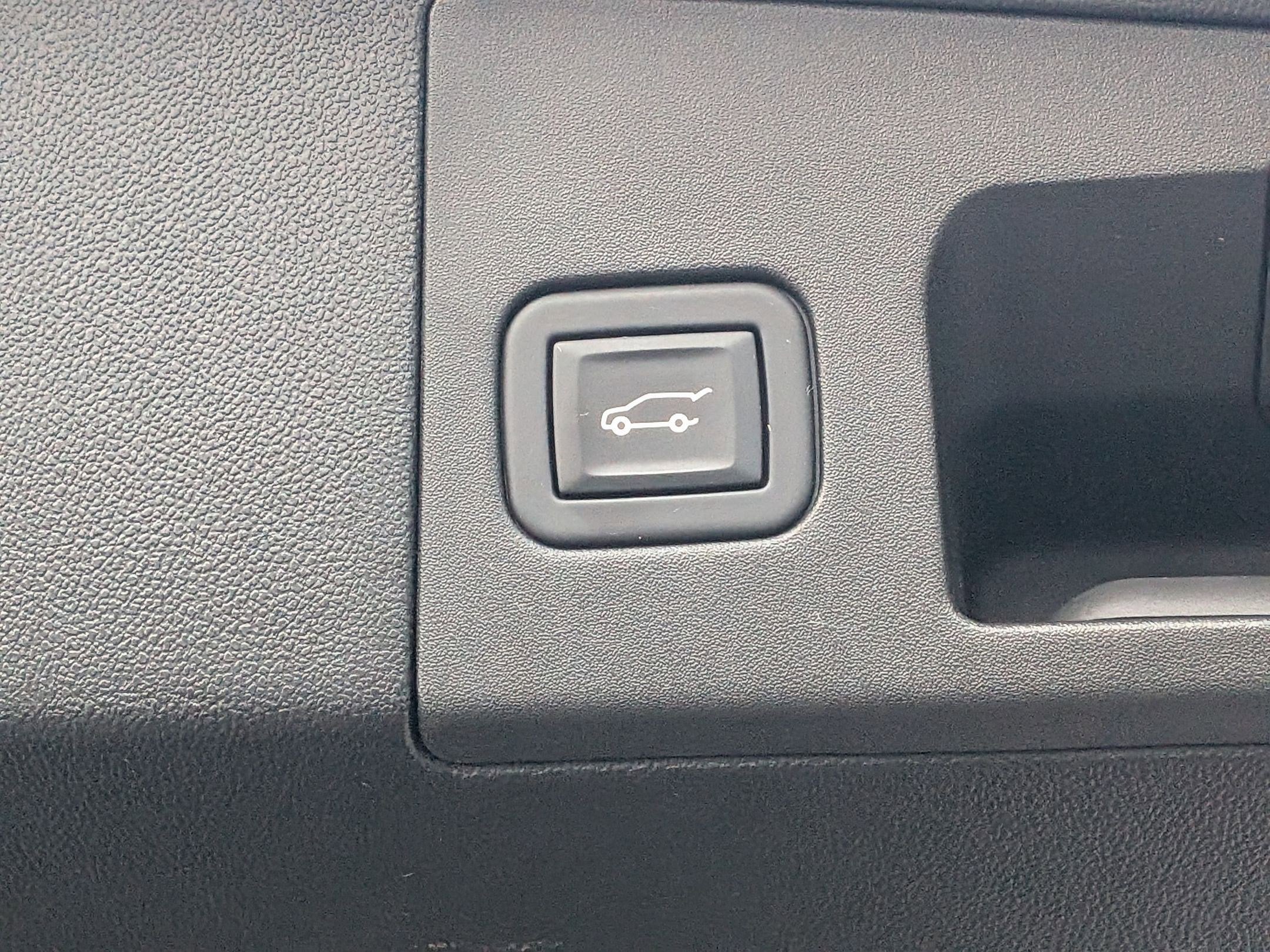 2023 Cadillac XT5 Sport