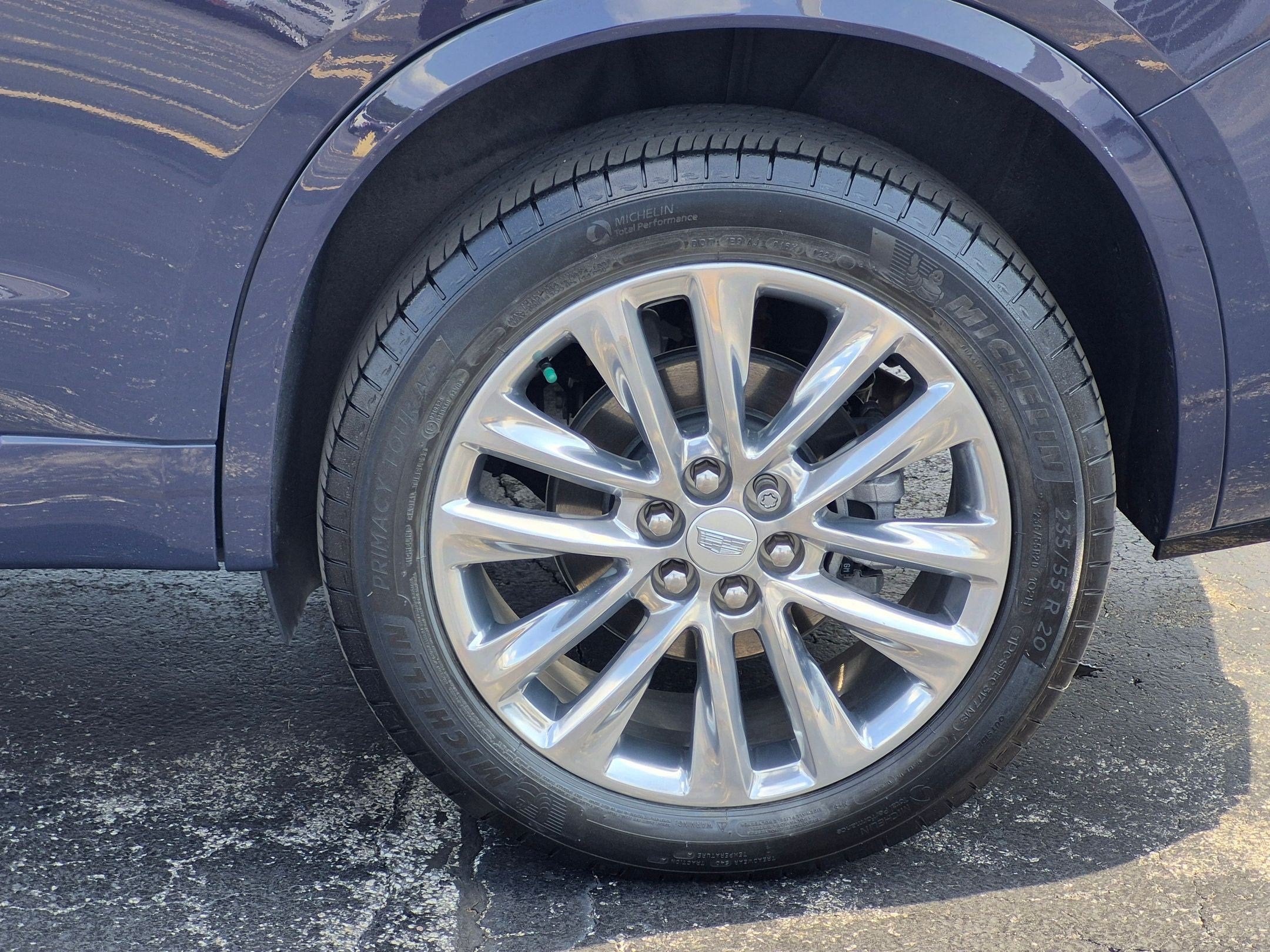 2024 Cadillac XT6 Premium Luxury