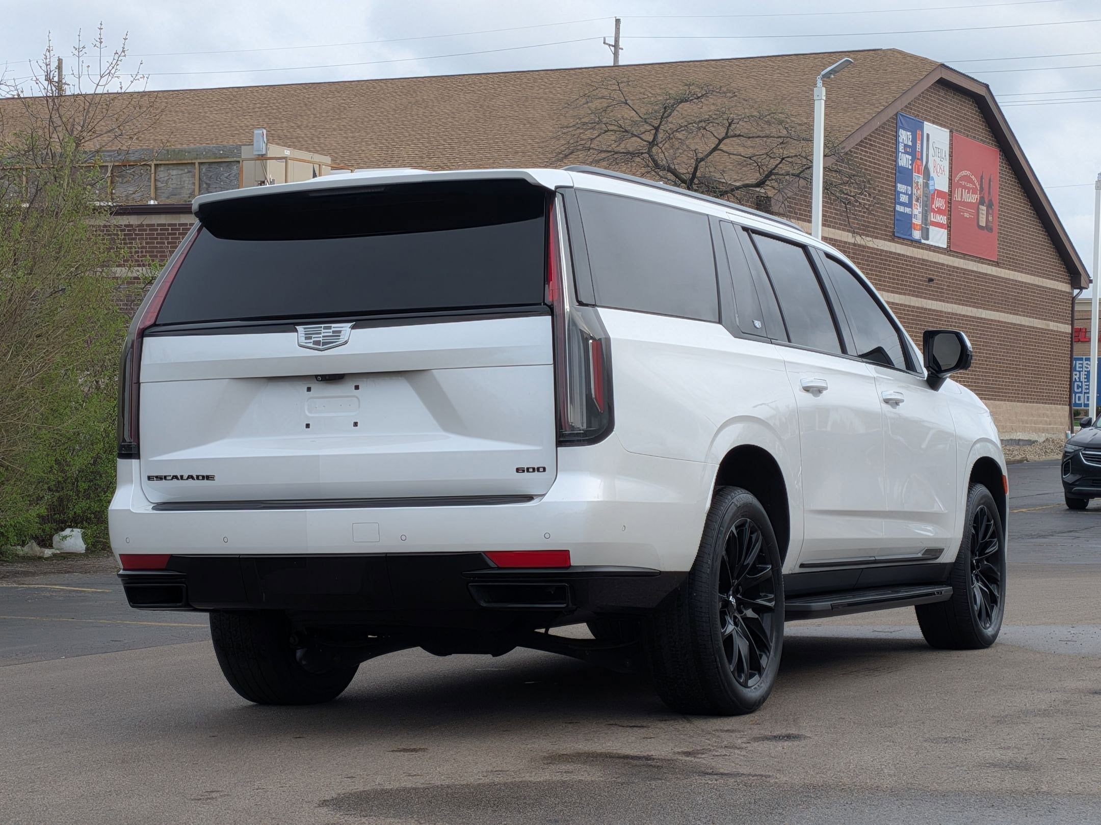 2023 Cadillac Escalade ESV Sport