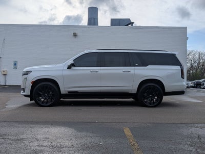 2023 Cadillac Escalade ESV Sport