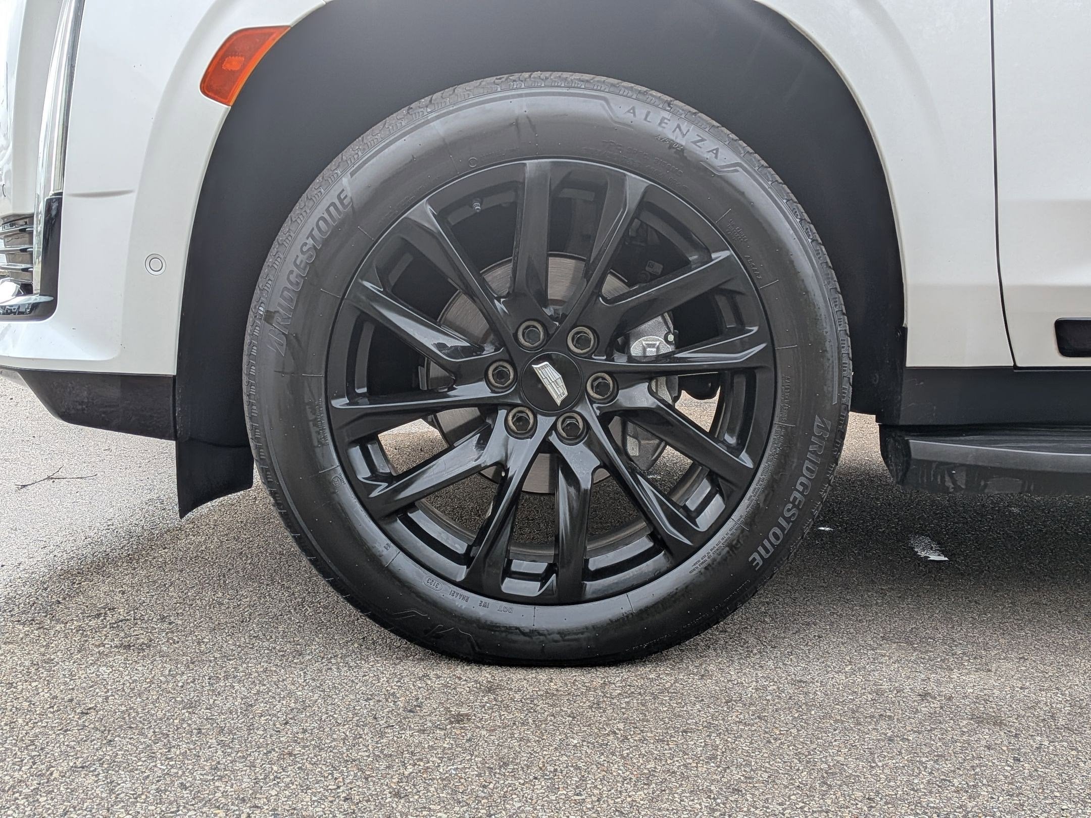 2023 Cadillac Escalade ESV Sport